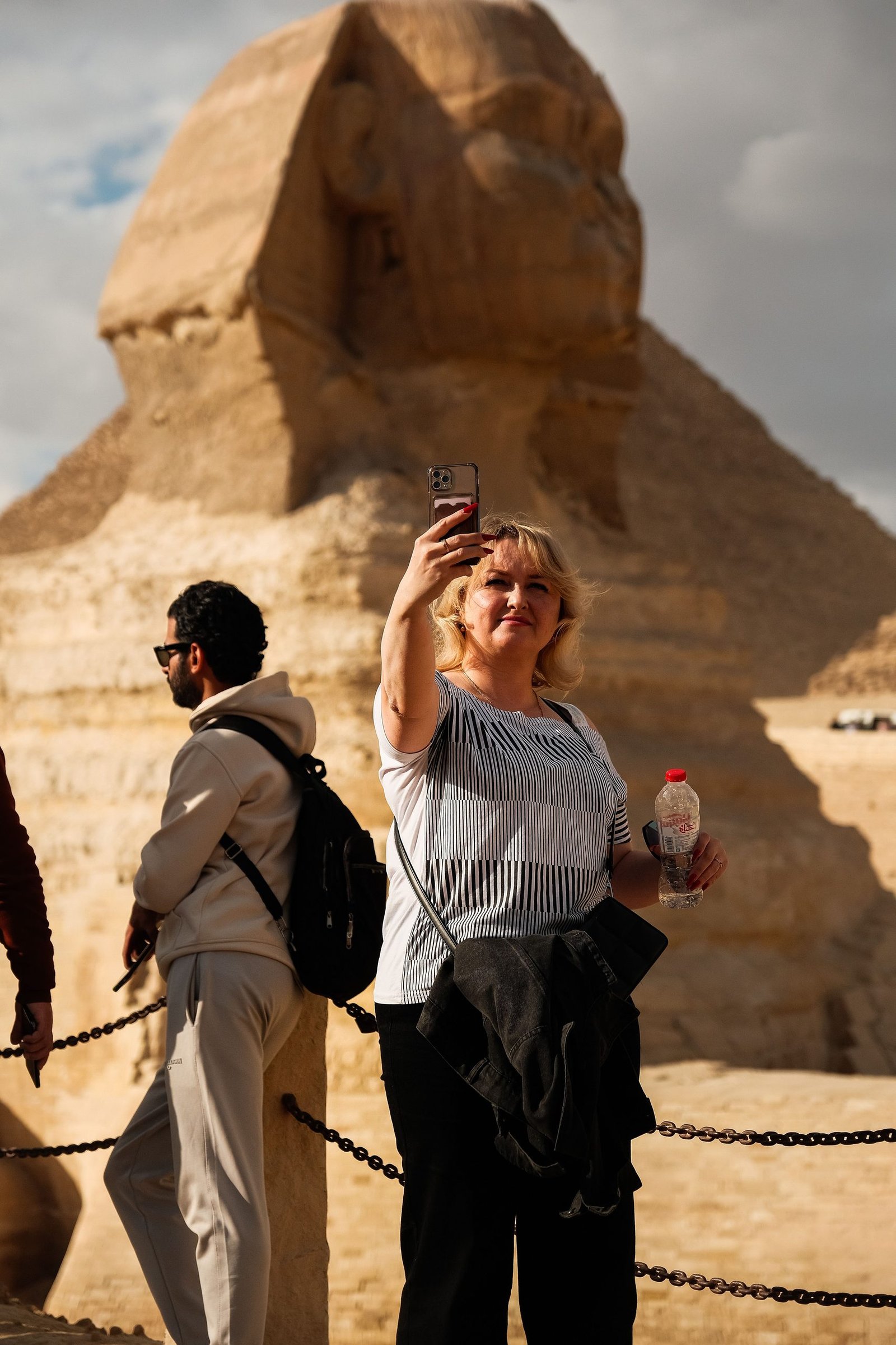 lady at giza