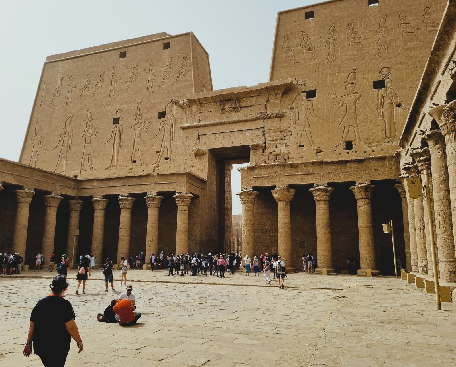 12 Day Tour temple of horus